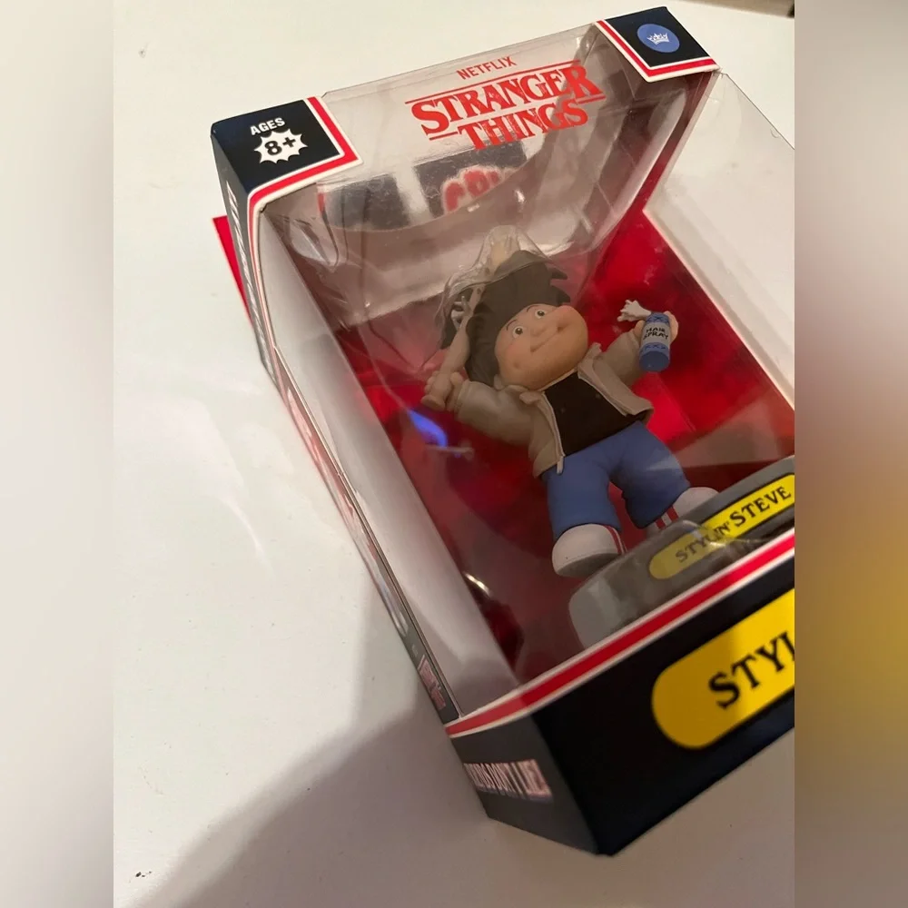 New Garbage Pail Kids & Stranger Things Mashup STYLIN' STEVE Figure 2022 Topps